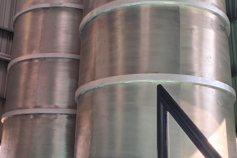 Industrial SS Storage Tank